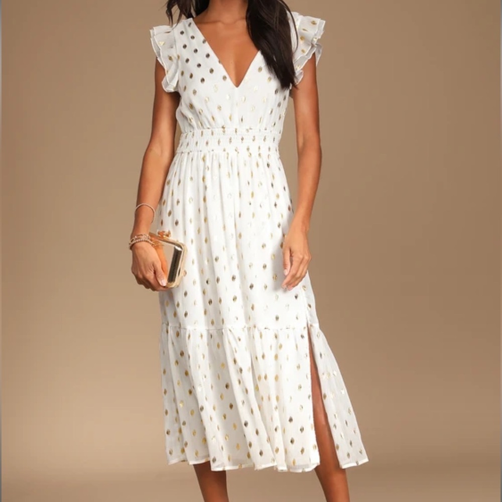 Lulus white and gold dot dress used in good condition size medium